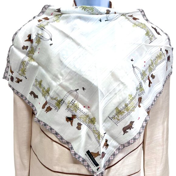 New Trendy in box Burberry London Mini Scarf, 20" white green with dogs logo(74 - Picture 4 of 6
